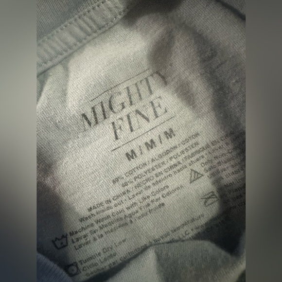 Mighty Fine Free to Be Butterfly Tee Size Medium - Picture 3 of 3